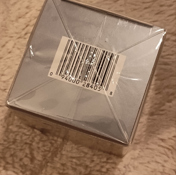 NEW! AVON Anew Clinical Eye Lift .33oz - Picture 7 of 7